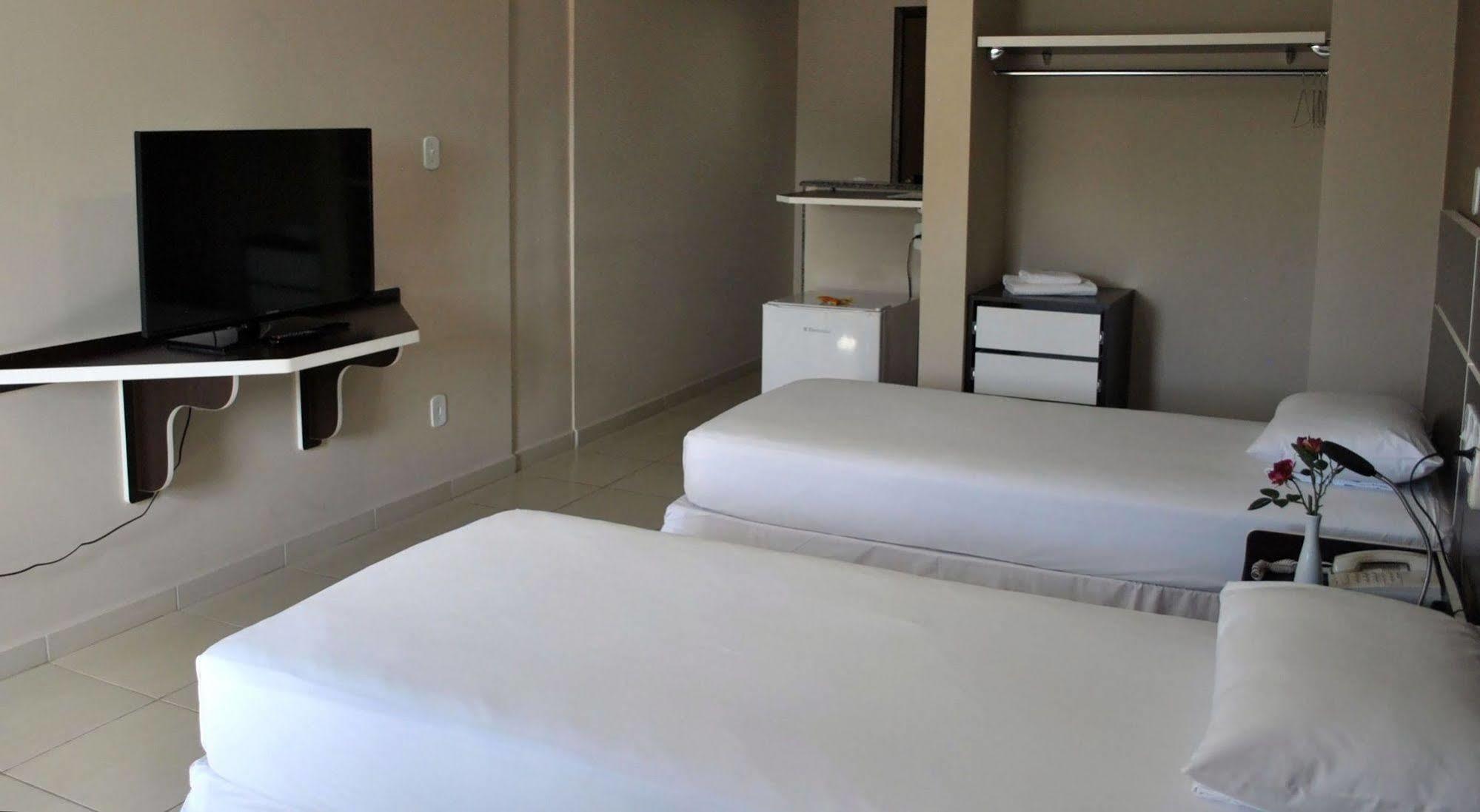 ריו ברנקו Pinheiro Palace Hotel מראה חיצוני תמונה